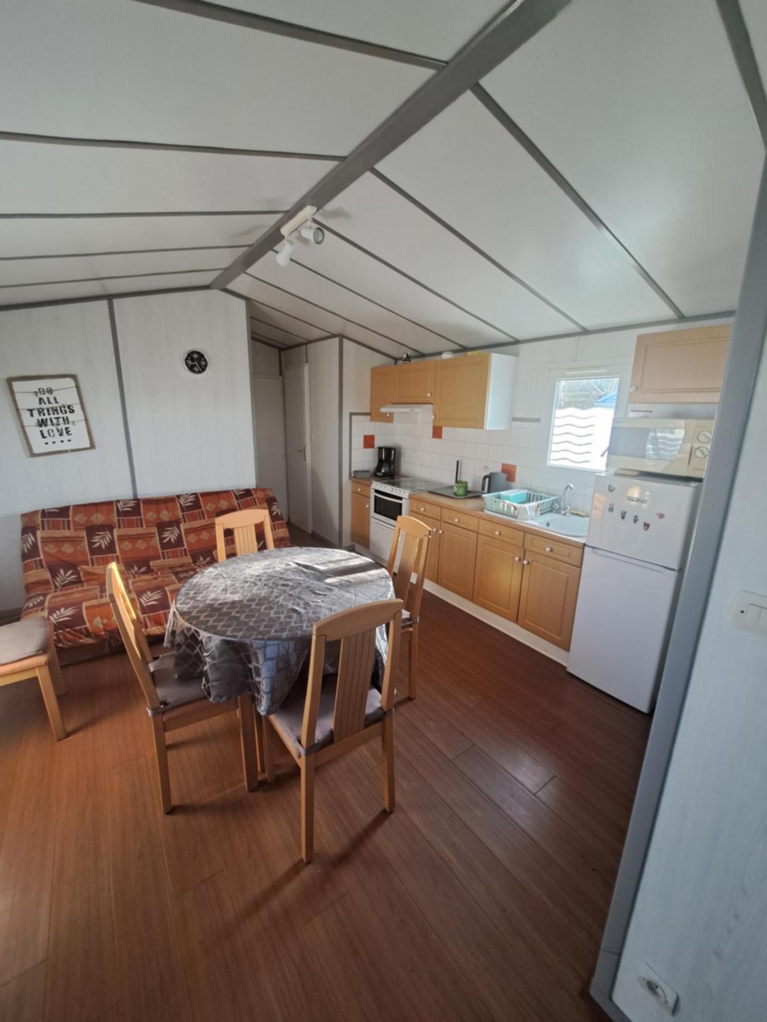 Camping La Tentation Renty Exterior foto